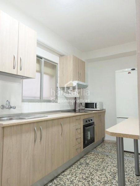 Foto f144d376-3fa2-46bb-b092-8142e510e5c0. Lloguer pis a Peñamefecit - Avda Barcelona Jaén