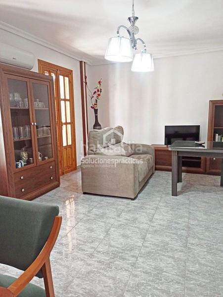 Foto 5e274937-2fa6-4e98-8ab2-a0ca5fd10b24. Alquiler piso en bailén 10 piso en alquiler en centro jardinillos, 3 dormitorios. en Jaén