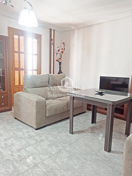 Foto 6d8f09e1-d237-4e0c-a34a-987cef026d7f. Alquiler piso en bailén 10 piso en alquiler en centro jardinillos, 3 dormitorios. en Jaén