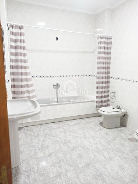 Foto 756b7c2b-1959-4a08-9798-7cd4d61ca1c2. Alquiler piso en bailén 10 piso en alquiler en centro jardinillos, 3 dormitorios. en Jaén