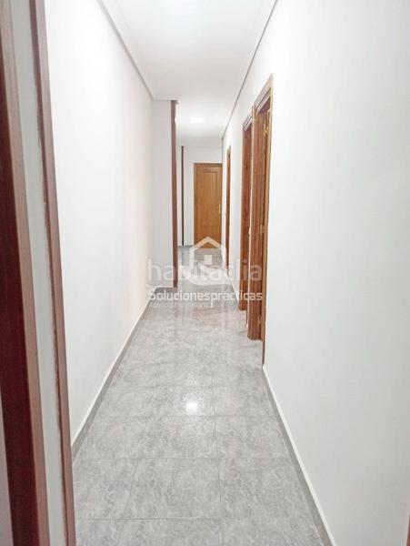 Foto 8407a50a-28db-40e1-9bf4-2867950c84d0. Alquiler piso en bailén 10 piso en alquiler en centro jardinillos, 3 dormitorios. en Jaén
