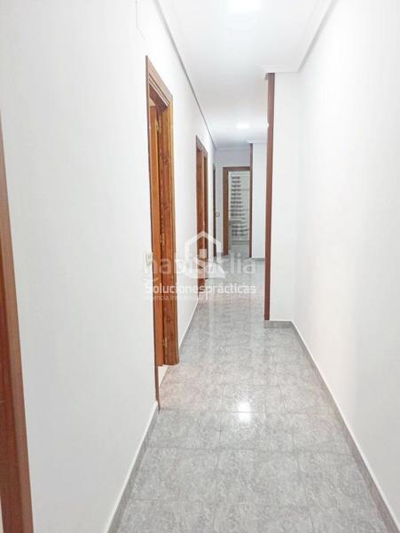 Foto f5be0405-82bf-4ba3-b09c-f75dd4bb45d4. Alquiler piso en bailén 10 piso en alquiler en centro jardinillos, 3 dormitorios. en Jaén