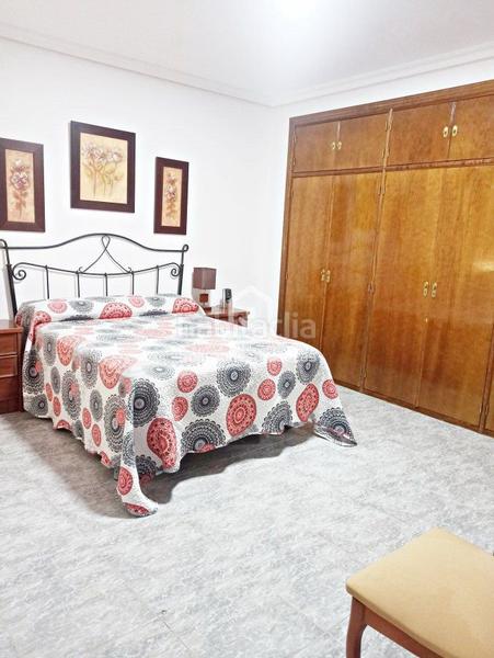 Foto fc55bc12-45a5-41ef-8734-bfccc8de632c. Alquiler piso en bailén 10 piso en alquiler en centro jardinillos, 3 dormitorios. en Jaén
