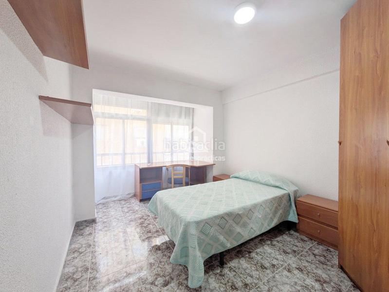 Foto dccf37fd-e33b-4999-83aa-1d7b1b339203. Affitto appartamento in Peñamefecit - Avda Barcelona Jaén