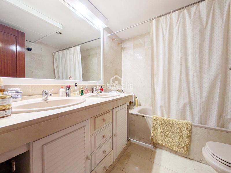 Foto 47458ef5-2629-46c4-b1d0-e76ca301ffe2. Casa  en venta en salobreja, 6 dormitorios. en Jaén