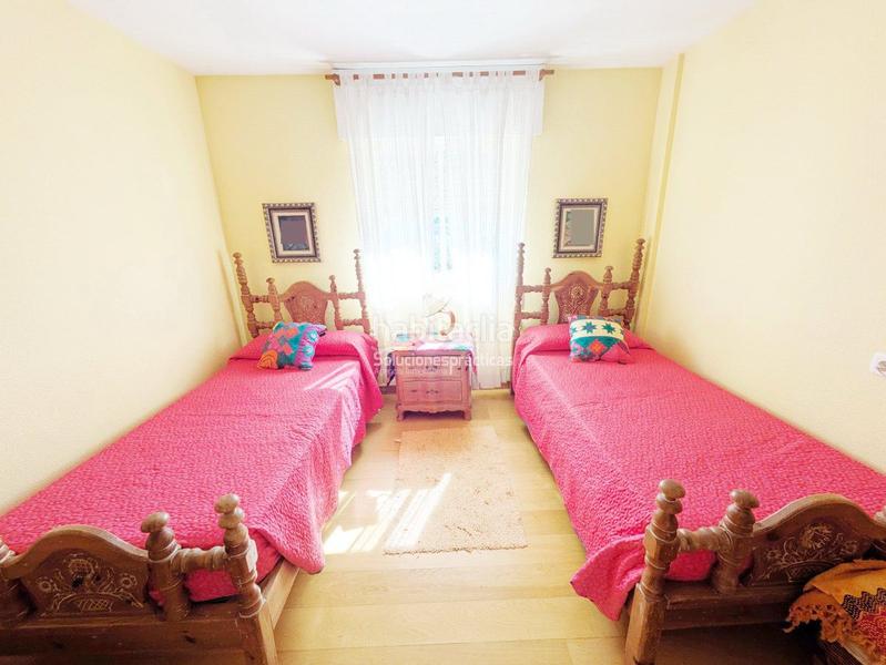 Foto 6dd481f3-4924-4d30-a7cb-89b6ab1501a2. Casa  en venta en salobreja, 6 dormitorios. en Jaén