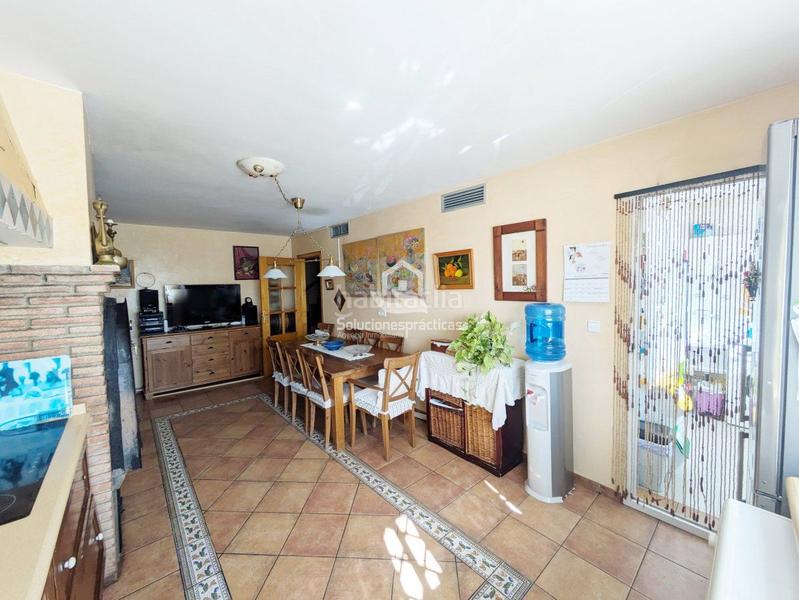 Foto db8fa3a8-b347-49fc-ace9-91579142bed3. Casa  en venta en salobreja, 6 dormitorios. en Jaén