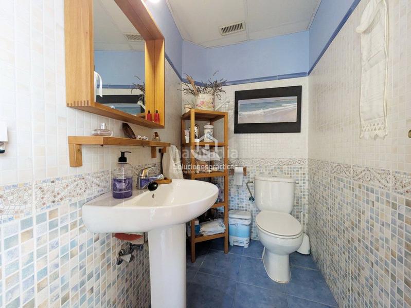 Foto f3885ce3-3bcb-4fa7-a46e-8e6cc0532d57. Casa  en venta en salobreja, 6 dormitorios. en Jaén