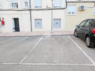 Affitto Posto auto in Avda de Madrid - Pº de la Estación. Garaje en alquiler en las protegidas.