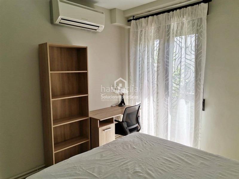 Foto 4361b2d3-e8ed-4e7b-a308-94a7eab55827. Rent flat with heating in Hospital Jaén