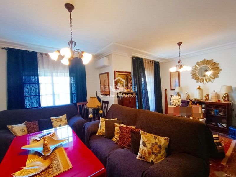 Foto ab9d6cbe-39e5-4e02-94e7-58a45e883c5c. Pis a Martos