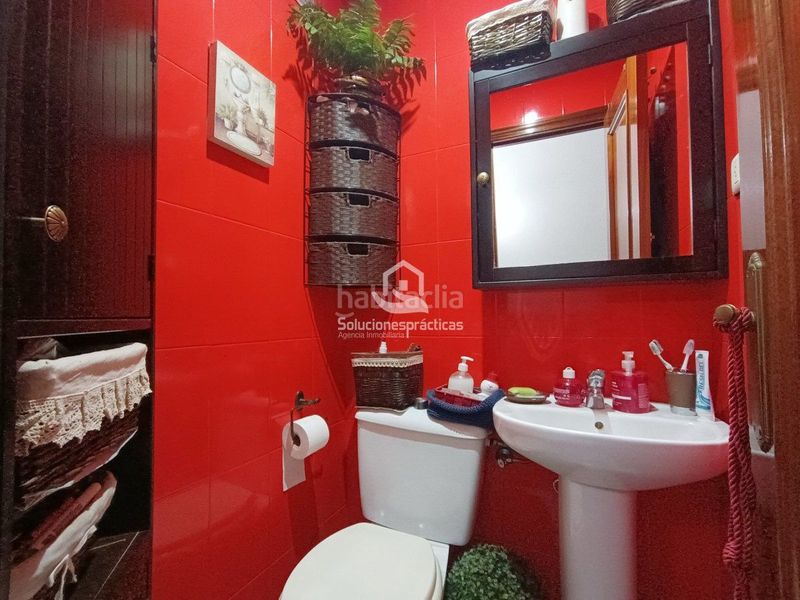 Foto d8d3eb2b-4f85-4693-b112-c775978d5d6a. Pis a Martos