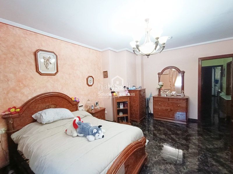 Foto 00ba8297-5778-4cbe-b949-615b19f264c2. Casa a Martos