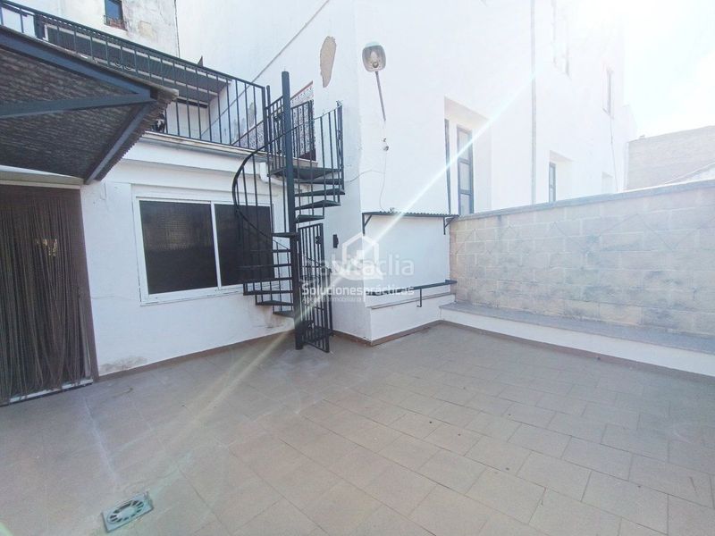 Foto 9a6a5c25-fabb-4e73-93dc-9216f9c22e7f. Casa a Martos