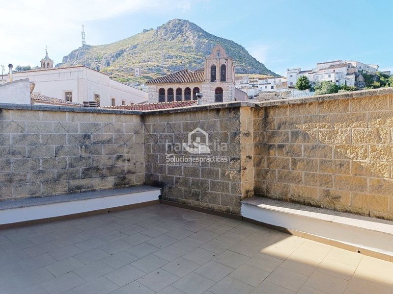 Foto b96eb297-fcdc-4d49-a891-ae11d462de92. Casa a Martos