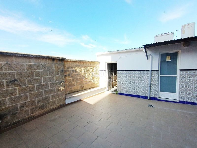 Foto bd14fb18-fa8b-4d5a-ba6a-5b99b61860a9. Casa a Martos
