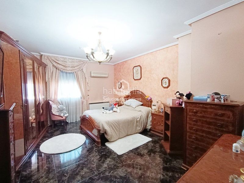 Foto c7759342-523b-4a8a-8958-b4e37de25d58. Casa a Martos
