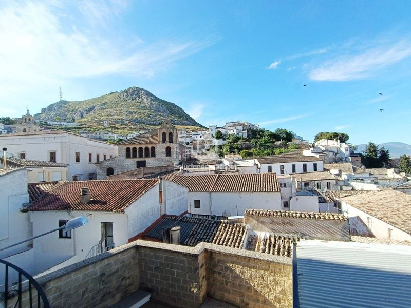 Foto dfcbf8a5-33b7-4b66-8534-14130a8ff6ff. Casa a Martos
