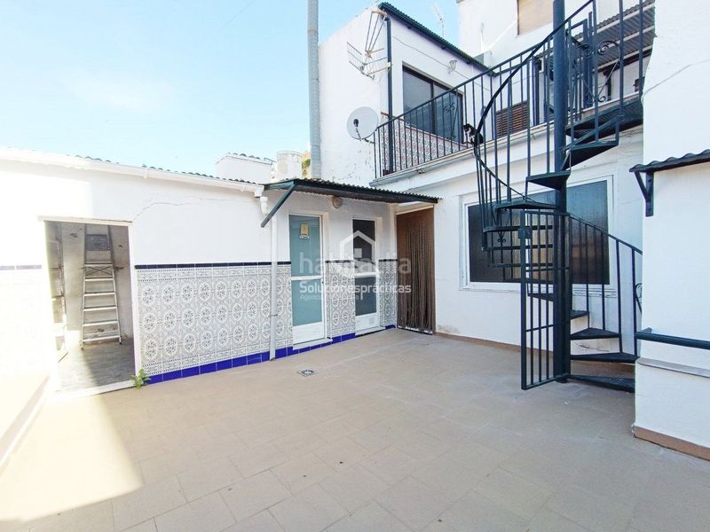 Foto e783ebdc-d15e-4891-82d8-fc9909b14cfb. Casa a Martos