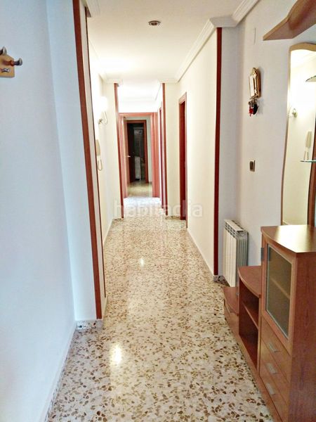 Foto 2db8f3a6-5dab-4d40-8527-229b5873891c. Rent flat with heating in Peñamefecit - Avda Barcelona Jaén