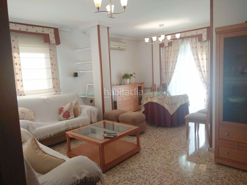 Foto c5290a7f-9943-4127-84e1-e0a23eb557b1. Rent flat with heating in Peñamefecit - Avda Barcelona Jaén