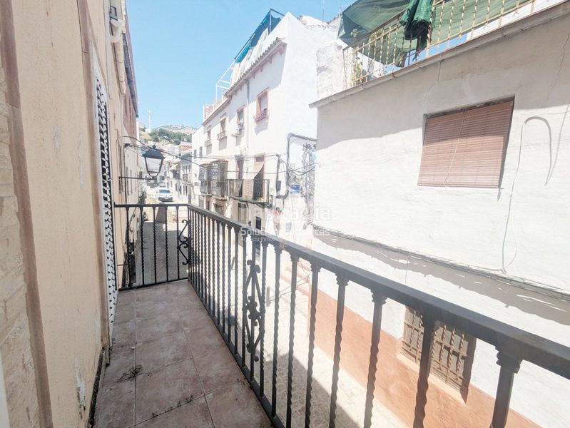 Foto 5c9a2de4-0f5d-419a-98dd-024dbe92fbeb. Casa adossada a San Felipe - El Almendral - La Merced Jaén