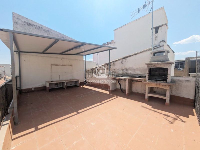 Foto e3be8862-e52d-4ff7-80ce-562fa6d067a8. Casa adossada a San Felipe - El Almendral - La Merced Jaén
