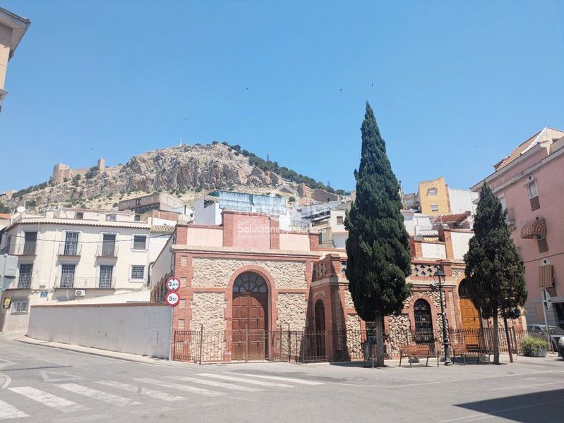 Foto ff7f6b85-cbf9-4f88-8339-bea83a4bbd9c. Casa adossada a San Felipe - El Almendral - La Merced Jaén
