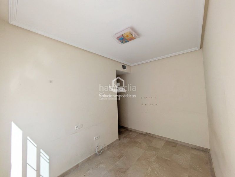 Foto dcfbd287-def6-4eb5-a057-018e840ac386. Pis amb calefacció aparcament a Belén - San Roque Jaén
