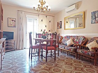 Miete Etagenwohnung in Peñamefecit - Avda Barcelona. Piso en alquiler en avda. barcelona, 3 dormitorios.