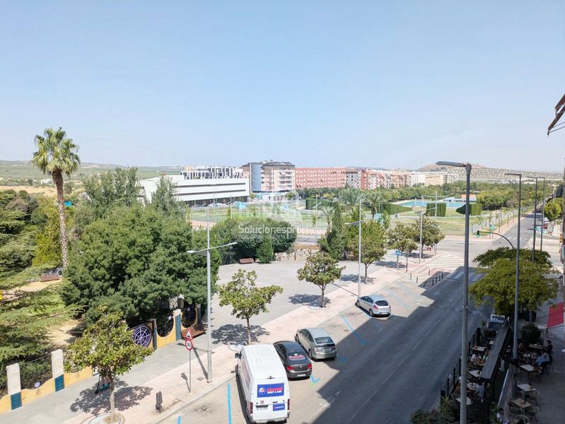 Foto 574a22a6-9798-419e-9d6c-8ead64af6477. Appartement avec chauffage parking dans Renfe - Bulevar 1ª y 2ª Fase Jaén