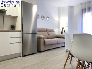 Lloguer Apartament  Calle azhuma. Piso de 2 dormitorios en zona alhamar