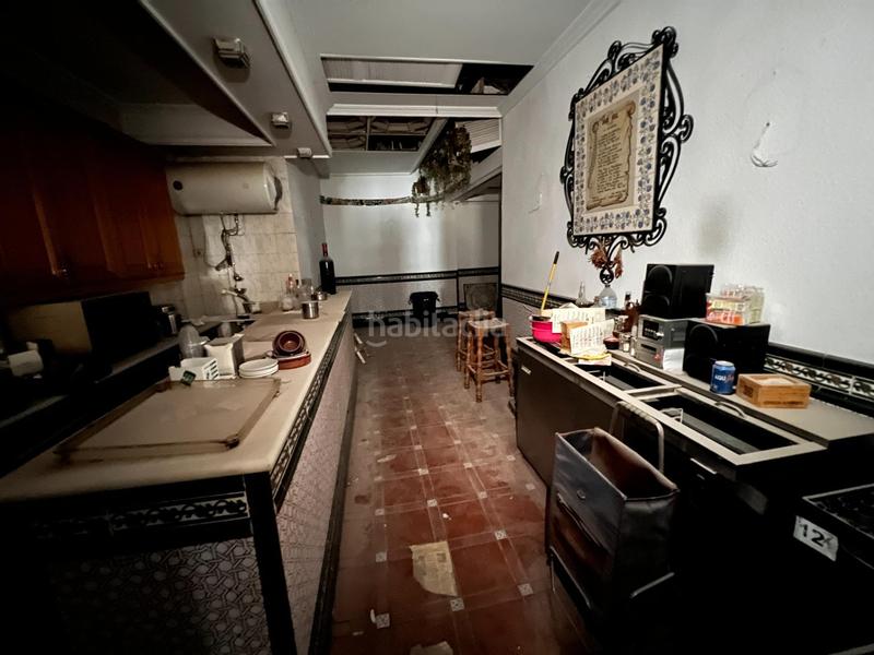 Foto 3554fb55-54f1-46c7-a9a6-2730535c86e9. Local comercial a Camino de Ronda Granada