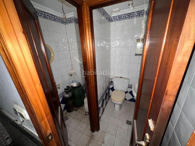 Foto 4a0a0ca1-b1f6-4d78-9e56-943adc124801. Local comercial a Camino de Ronda Granada