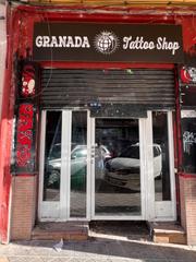 Local Comercial  Calle sol. Local en venta en el centro de granada