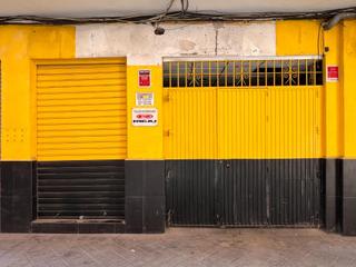 Local Comercial  De ronda. Local en venta  antiguo taller de motos en camino de ronda