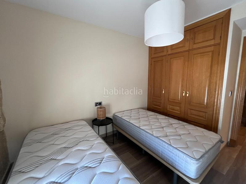 Foto f6744e14-eab1-49bf-a282-030db3ac141b. Miete etagenwohnung mit heizung in Centro - Sagrario Granada