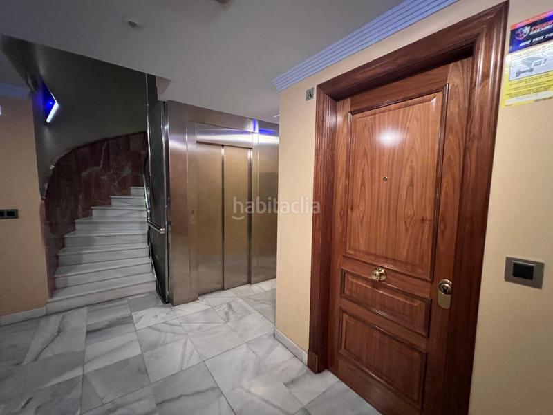 Foto e236b4d2-d4ee-4de1-853b-72fb7dfe2243. Rent flat with heating in Centro - Sagrario Granada