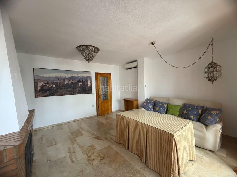 Foto 8c9a9a19-4e3e-4ec6-bb5b-e1f5f2ec0b3c. Casa adossada amb piscina a Camino de los Neveros - Serrallo Granada