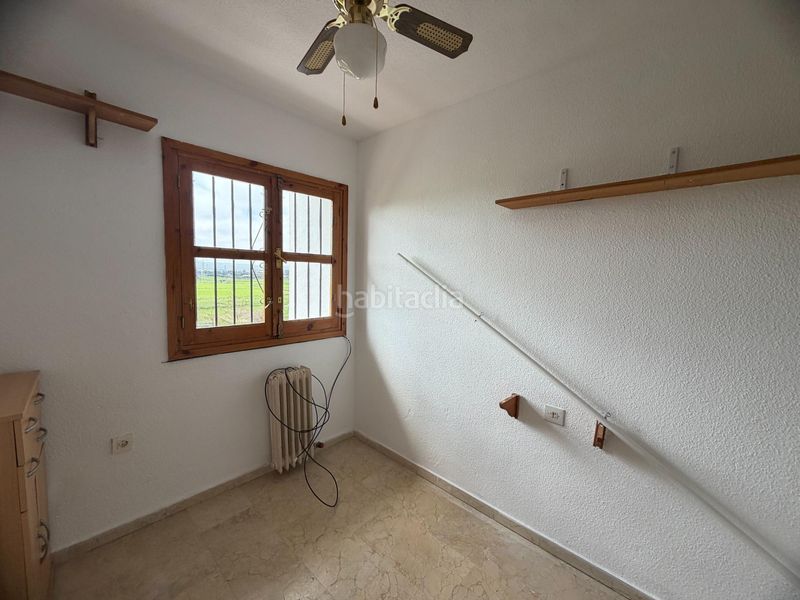 Foto 9e6442d2-3fa4-4d81-8d18-ca8eab282103. Casa adossada amb piscina a Camino de los Neveros - Serrallo Granada