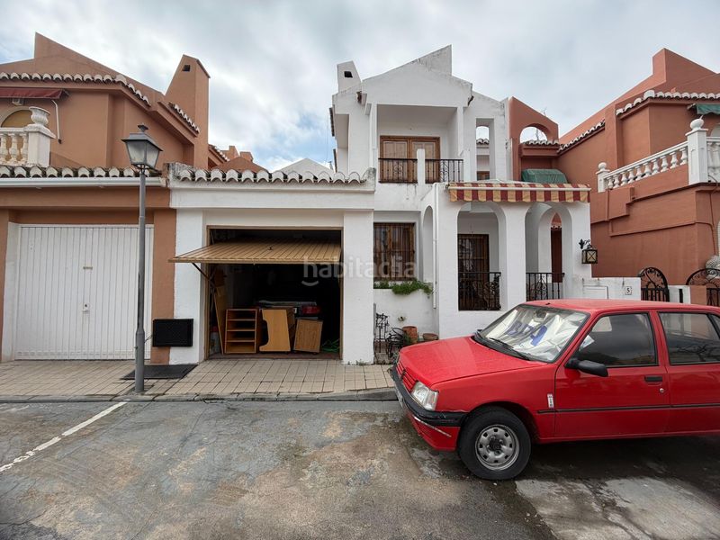 Foto b5ab4871-e78f-46a6-9198-f8cd7ccd044a. Casa adossada amb piscina a Camino de los Neveros - Serrallo Granada