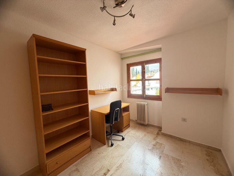 Foto c6293990-0a14-435a-88c4-daa2c881a810. Casa adossada amb piscina a Camino de los Neveros - Serrallo Granada