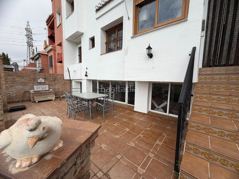 Foto cf85e76c-6bed-487a-9e1b-580f796e2d4e. Casa adossada amb piscina a Camino de los Neveros - Serrallo Granada