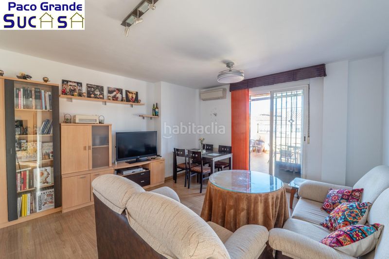 Foto d16a2cb3-81f6-4337-be7e-b1b3383a1c23. Àtic amb aparcament a San Antón Armilla