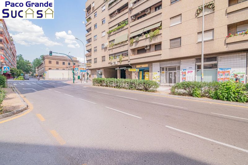 Foto c6587959-9eb7-477b-a332-19865fce613d. Pis amb calefacció a Pajaritos Granada