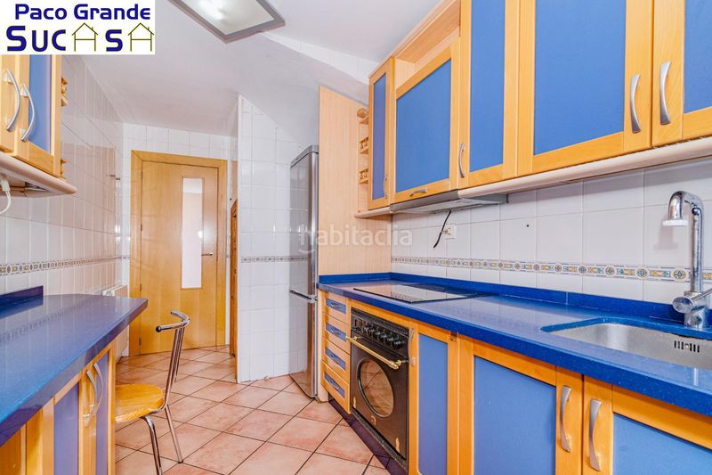 Foto f5308169-6b6b-43d7-9d0f-63b0e1aab2b9. Casa adossada amb calefacció aparcament piscina a Ogíjares