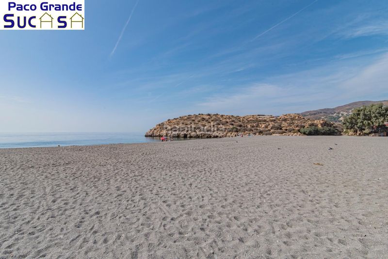 Foto ed2a5b7f-1771-43eb-8aa9-a0b1b5f85bbe. Pis amb calefacció aparcament piscina a Salobreña costa Salobreña