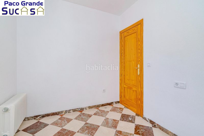 Foto f6b05f3f-4805-42d3-a50f-64cb99f47ca3. Casa amb calefacció aparcament a Gójar