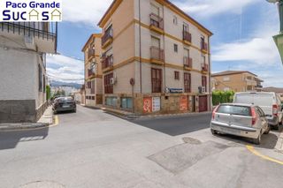 Etagenwohnung  Calle  pintor murillo 5. Pisazo en huetor vega!!!