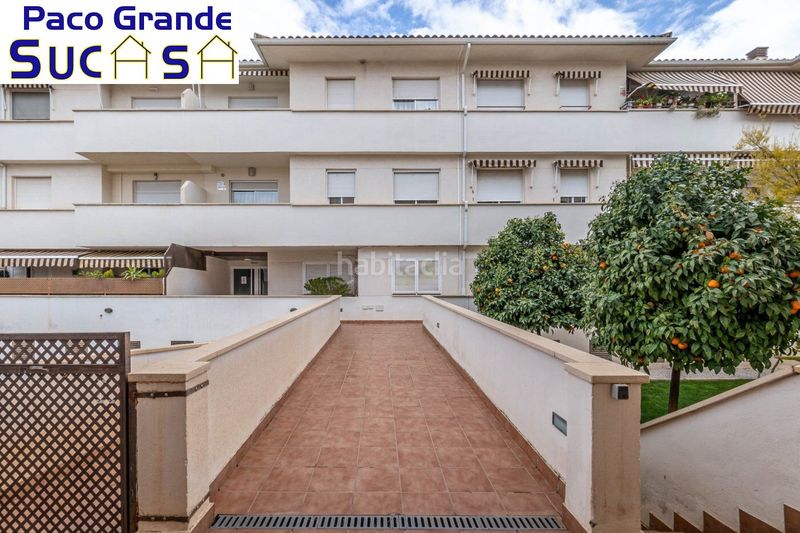 Foto b7164a4c-1fc1-42d5-b564-a92a013938fe. Pis a calle de la estación de tranvías 20 a Residencial Triana - Barrio Alto Gabias (Las)